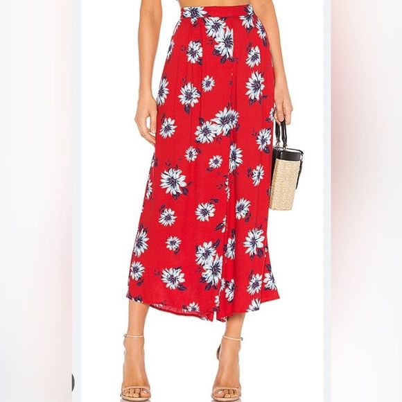 Yumi Kim Pants - Yumi Kim Revolve Women’s Red Floral Wide Leg Culottes Size S NWT